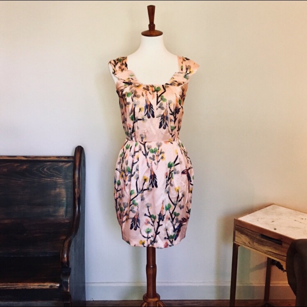 🎉 United Bamboo Silk Pleated Floral Dress - Picture 1 of 6